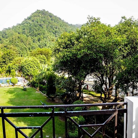 Hotel Sattva Retreat Rishīkesh Esterno foto